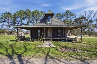 /international/us/2192-peach-bloom-lot-19-highway-church-point-la-110106171950/