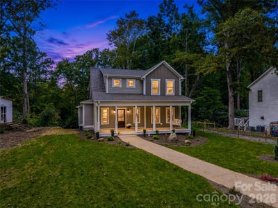 /international/us/61-laurel-lane-black-mountain-nc-110120532955/