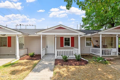 /international/us/2705-crest-street-durham-nc-110100814140/
