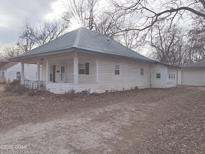 /international/us/1303-poplar-street-lamar-mo-110104598230/