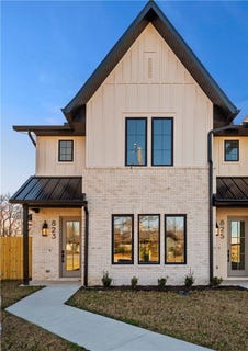 /international/us/823-nw-14th-street-bentonville-ar-110104996681/