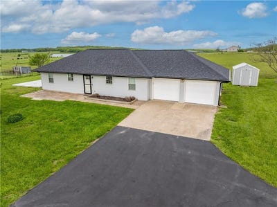 /international/us/252-se-23-highway-knob-noster-mo-110099400930/?lang=en