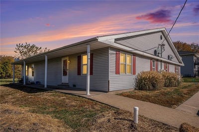 /international/us/1100-colonial-drive-lathrop-mo-110108167177/