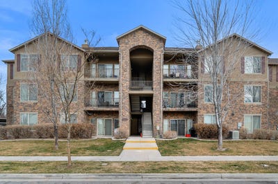 /international/us/476-w-200-n-springville-ut-110105521018/