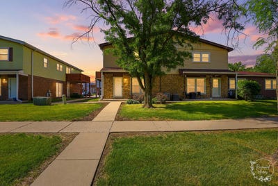 /international/us/19504-116th-avenue-mokena-il-110108448679/