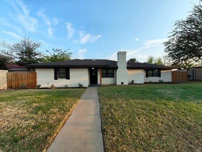 /international/us/2404-northtown-court-midland-tx-110107408339/