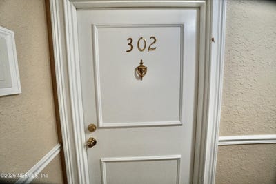 /international/us/311-w-ashley-street-jacksonville-fl-110108566812/