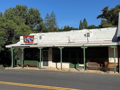 /international/us/291-main-street-west-point-ca-110100596109/
