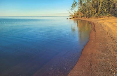 /international/us/xxx-s-poplar-river-rd-south-range-wi-110108334510/