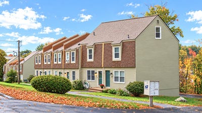 /international/us/60-broadview-avenue-auburn-me-110120588499/