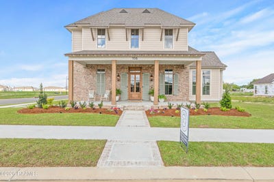 /international/us/106-sea-island-lane-youngsville-la-110106339876/