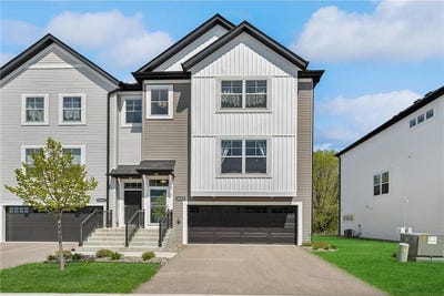 /international/us/6645-jody-avenue-s-cottage-grove-mn-110100448157/
