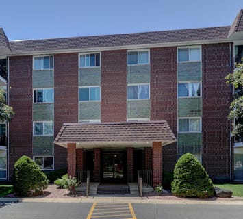 /international/us/1030-s-fernandez-avenue-arlington-heights-il-110108542764/