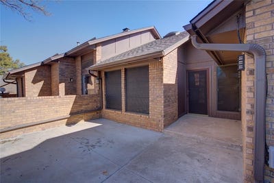 /international/us/1899-saddleback-boulevard-norman-ok-110107628729/