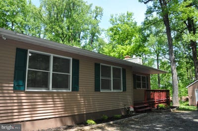 /international/us/28-henry-way-linden-va-110106492950/