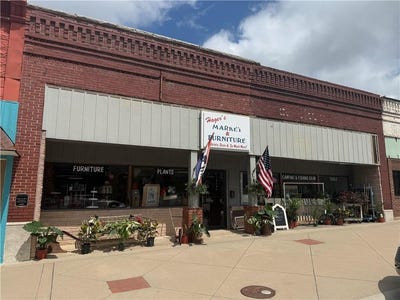 /international/us/120-e-main-street-independence-ks-110107927726/