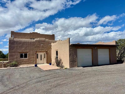 /international/us/1574-pinon-ridge-rd-taos-nm-110107309003/