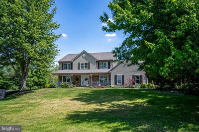 /international/us/206-reitnour-road-spring-city-pa-110108392826/
