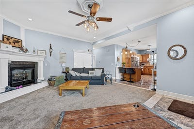 /international/us/6322-milliken-bend-fayetteville-ar-110107615268/