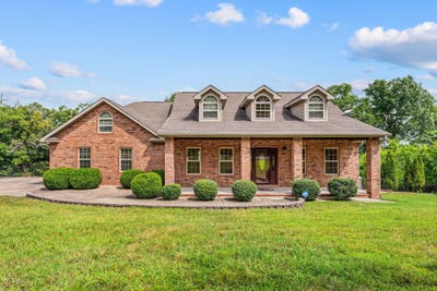 /international/us/514-rose-hill-lane-galena-mo-110119505937/