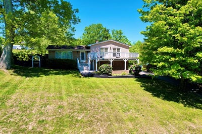 /international/us/637-hilltop-st-marion-va-110107827806/