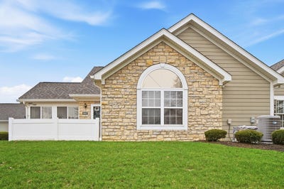 /international/us/4662-cobblestone-drive-tipp-city-oh-110107037751/