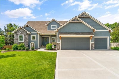 /international/us/21025-w-225th-terrace-spring-hill-ks-110099493034/