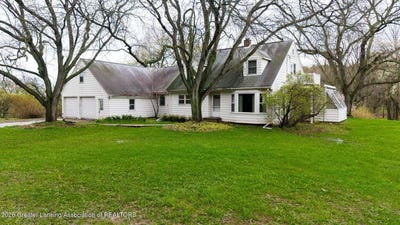 /international/us/690-n-okemos-road-mason-mi-110107989436/