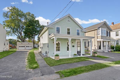 /international/us/18-7th-street-waterford-ny-110110363401/