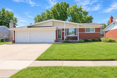 /international/us/8436-fairfax-drive-sterling-heights-mi-110110357528/