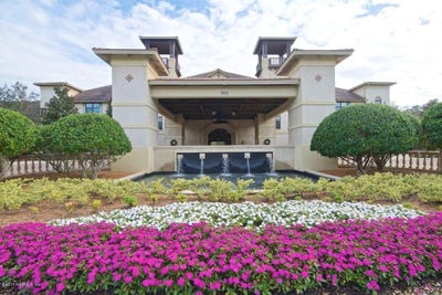 /international/us/955-registry-boulevard-st-augustine-fl-110105950949/