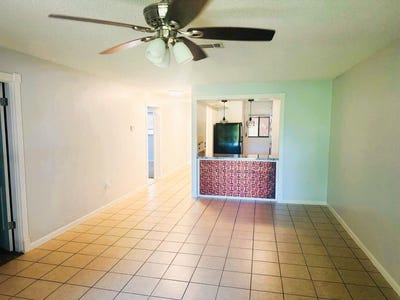 /international/us/2947-sw-32nd-avenue-ocala-fl-110107353546/