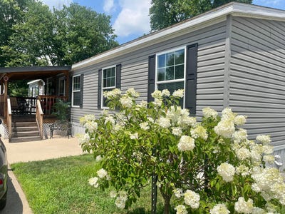 /international/us/2445-columbus-lancaster-road-nw-lancaster-oh-110100848874/?lang=en