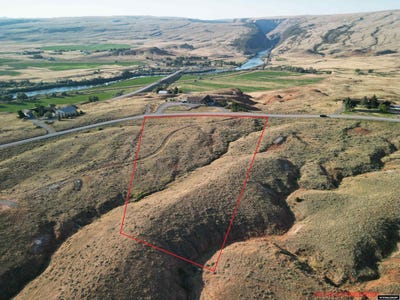 /international/us/tract-15-rimrock-drive-thermopolis-wy-110101458609/
