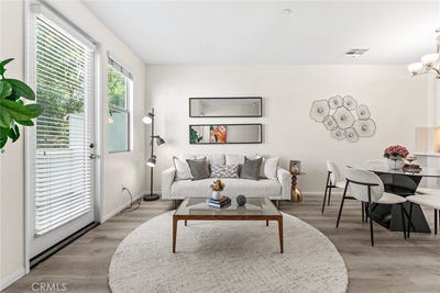 /international/us/503-s-brea-boulevard-brea-ca-110108583083/