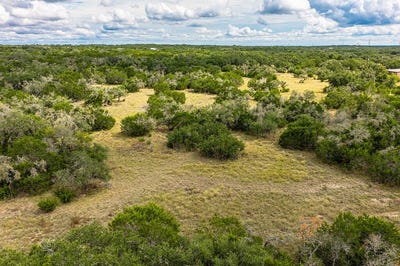 /international/us/240-weatherby-rd-mountain-home-tx-110120531126/