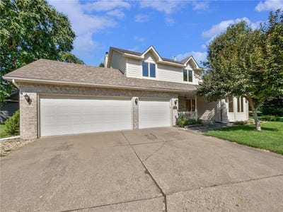 /international/us/8803-hillswick-trail-brooklyn-park-mn-110101267393/?lang=id