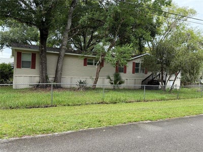 /international/us/55616-lee-street-astor-fl-110120155939/