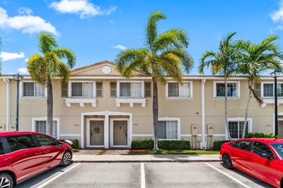 /international/us/5935-glasgow-way-tamarac-fl-110100621597/