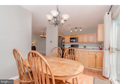 /international/us/106-fir-drive-collegeville-pa-110108820811/