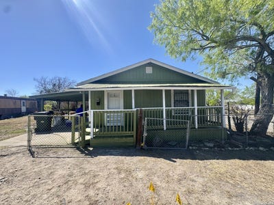 /international/us/217-n-park-avenue-karnes-city-tx-110106699865/