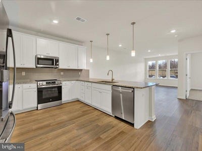 /international/us/4005-seaside-alder-road-bowie-md-110094713556/