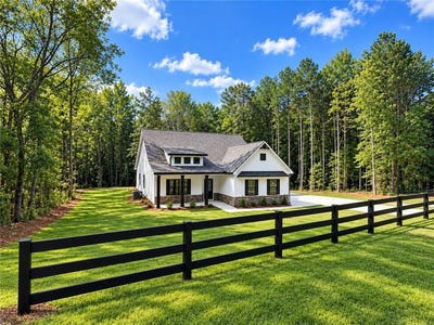 /international/us/338-dunn-road-silver-creek-ga-110110239127/