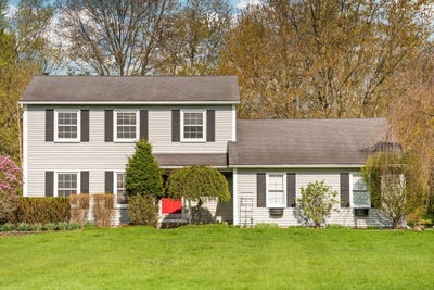 /international/us/5615-pebble-ridge-court-ann-arbor-mi-110107638993/