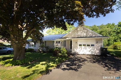 /international/us/1757-musso-view-avenue-cheshire-ct-110108550744/