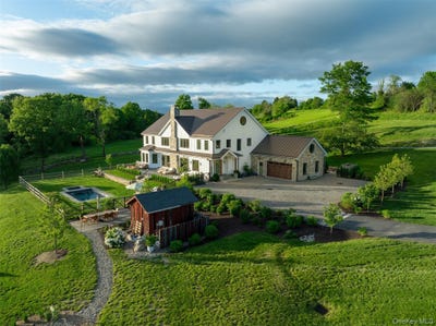 /international/us/3585-route-82-millbrook-ny-110100215268/