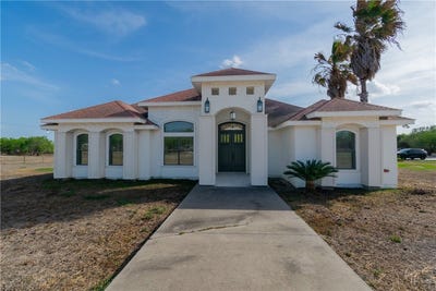 /international/us/108-county-road-1601-circle-alice-tx-110107656082/