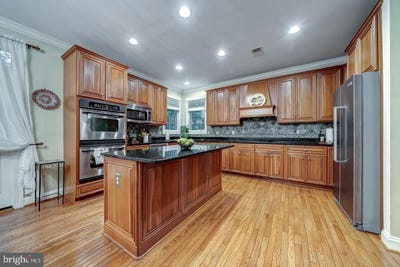 /international/us/2367-jawed-place-dunn-loring-va-110098162344/?lang=en