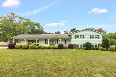/international/us/8003-clinard-farms-road-high-point-nc-110108800111/
