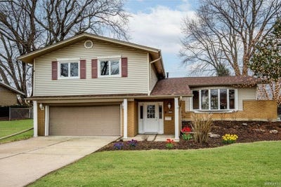 /international/us/15118-hillside-avenue-oak-forest-il-110108883567/